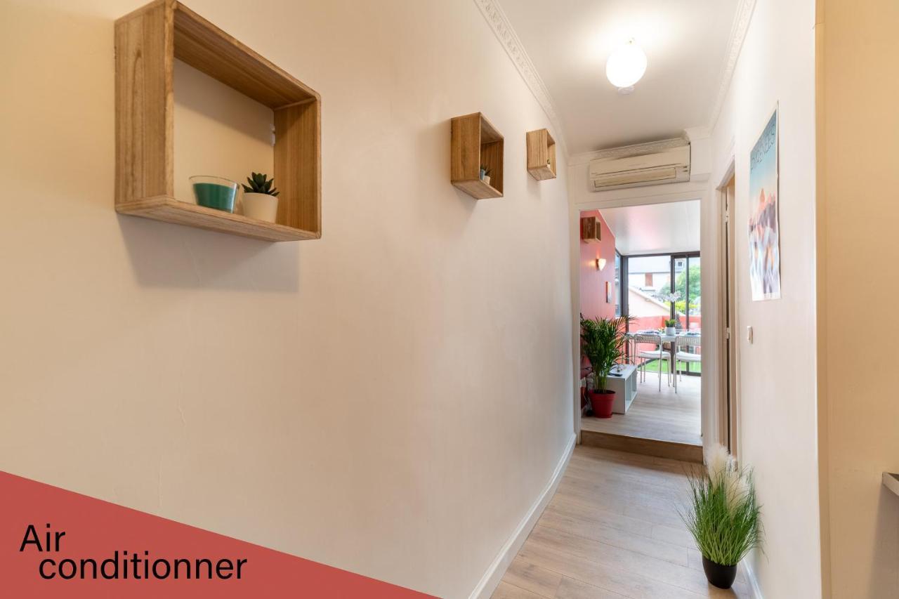 Air-Conditioned Flat With Terrace - Private & Independent - 루르드 외부 사진